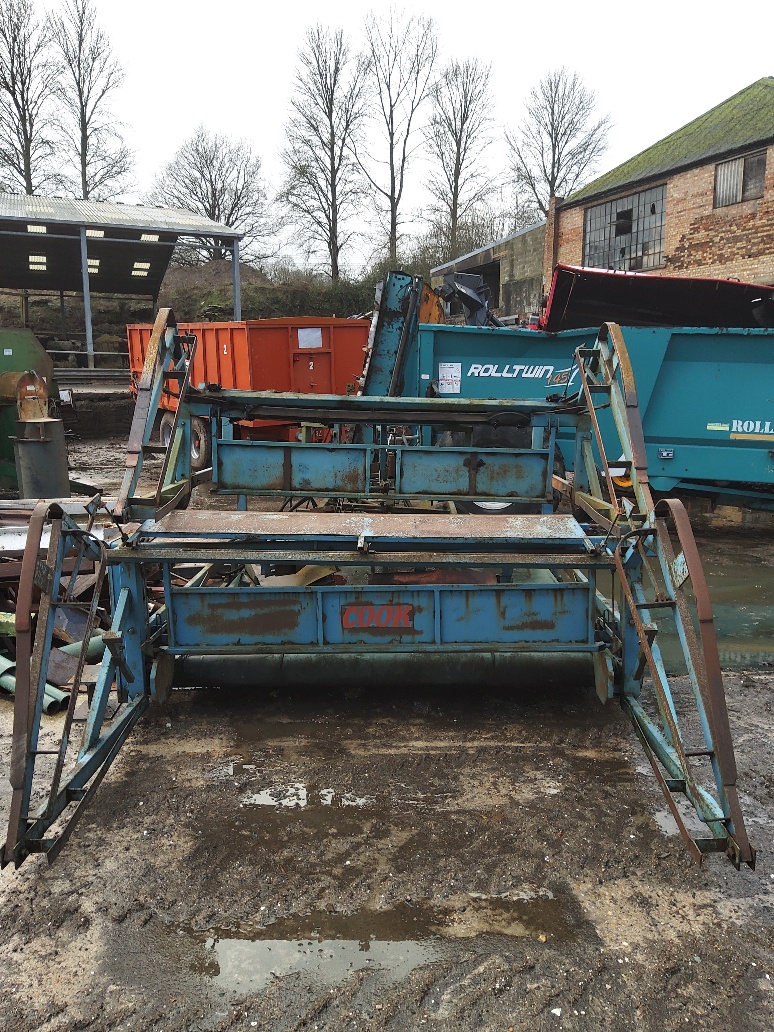 /photos/91006454820191220_Cooks belt sledge.jpg